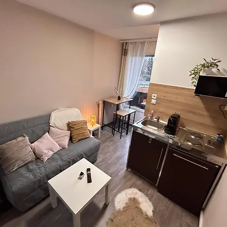 Cosy Studio Neuf Avec Balcon Laxou Exterior foto