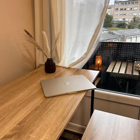 Cosy Studio Neuf Avec Balcon Laxou Exterior foto
