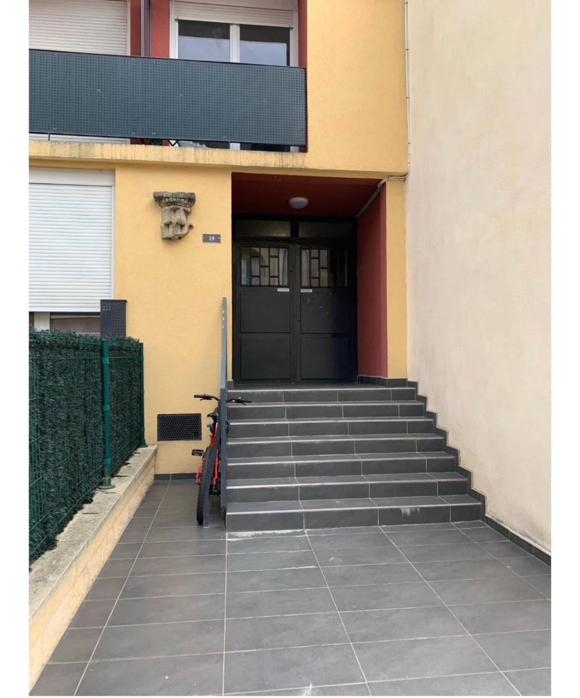 Cosy Neuf Avec Balcon Apartment *